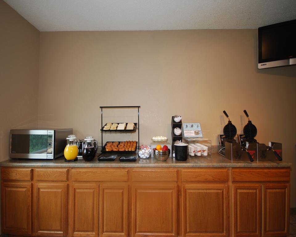 Quality Inn Brookings-University Εστιατόριο φωτογραφία